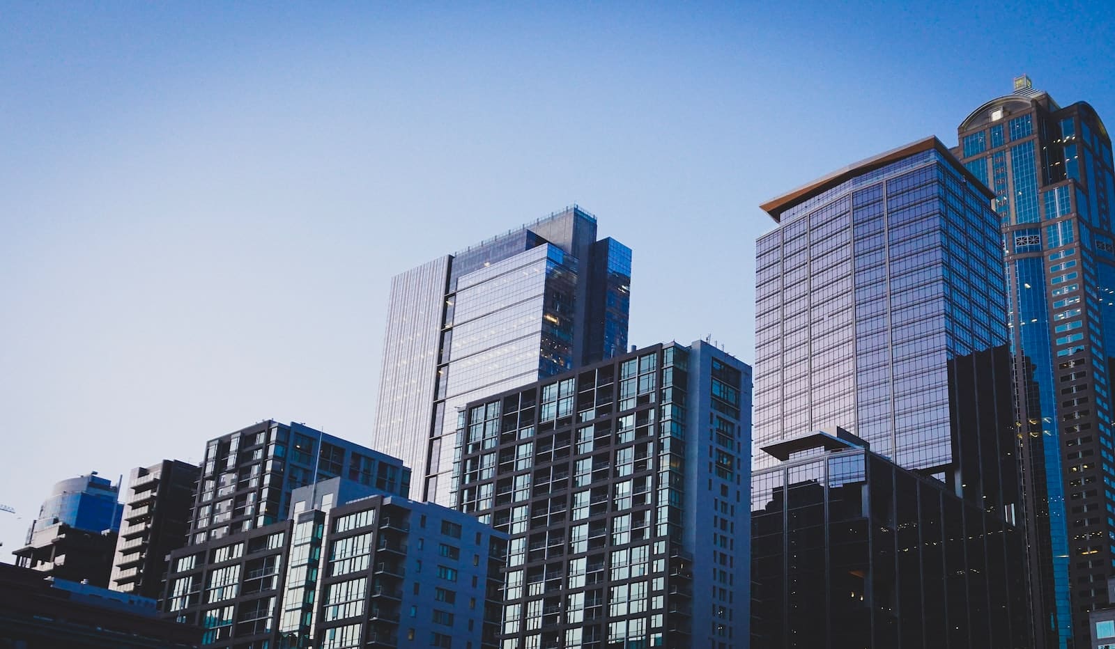 Investir dans l’immobilier : Combien investir au départ pour un bien ?